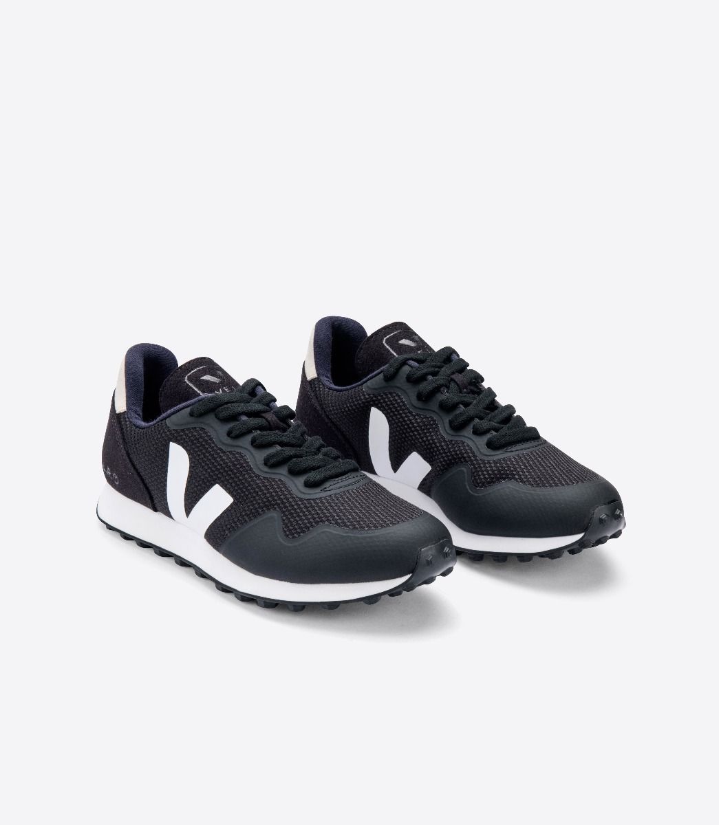 VEJA | SDU RT BLACK NATURAL