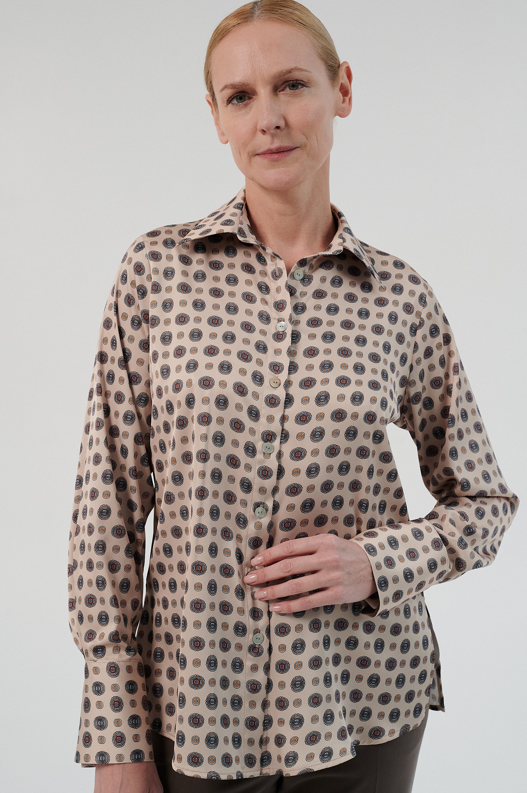 MADRESS |  Legendiniai baltinukai