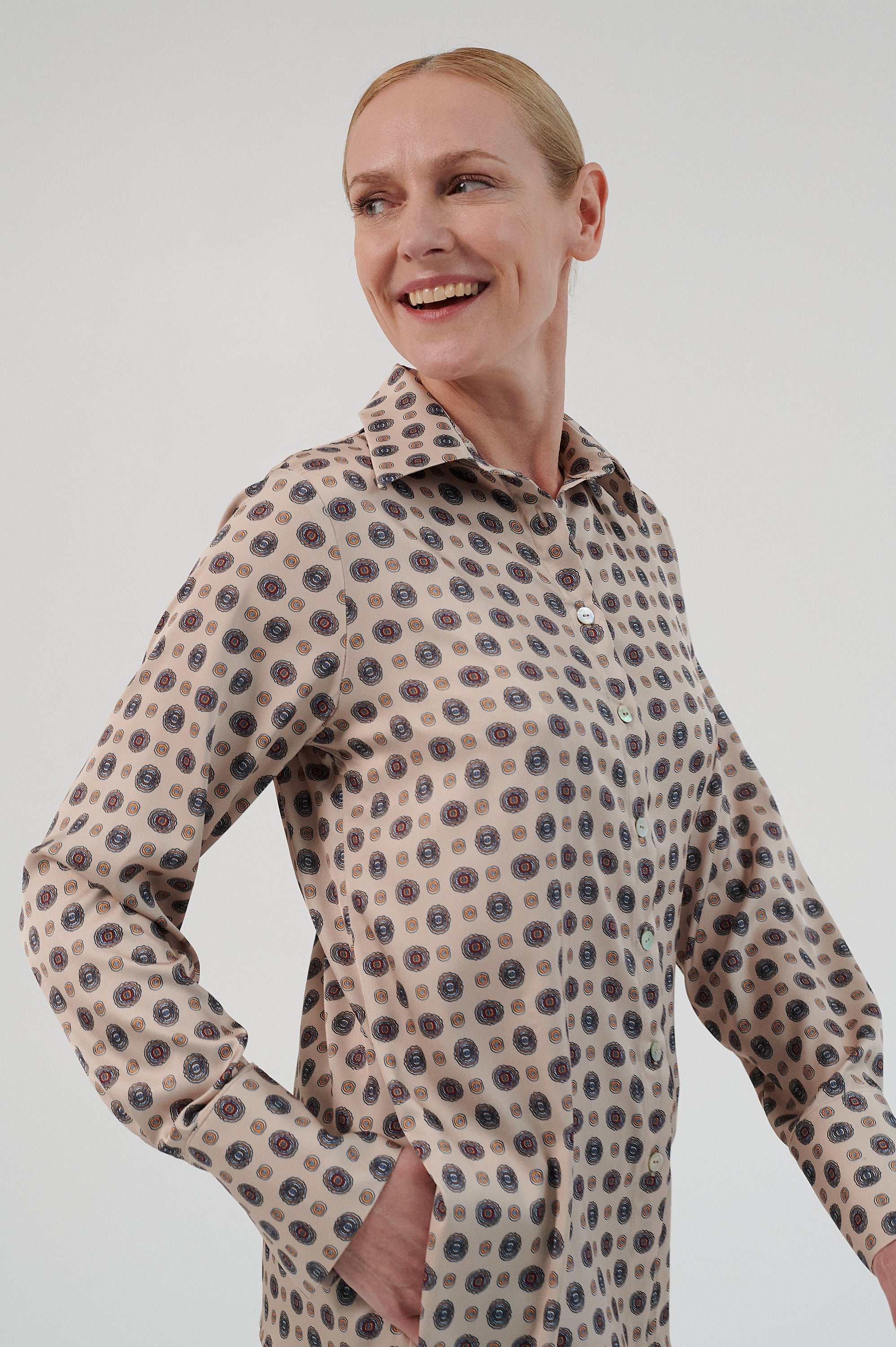 MADRESS |  Legendiniai baltinukai