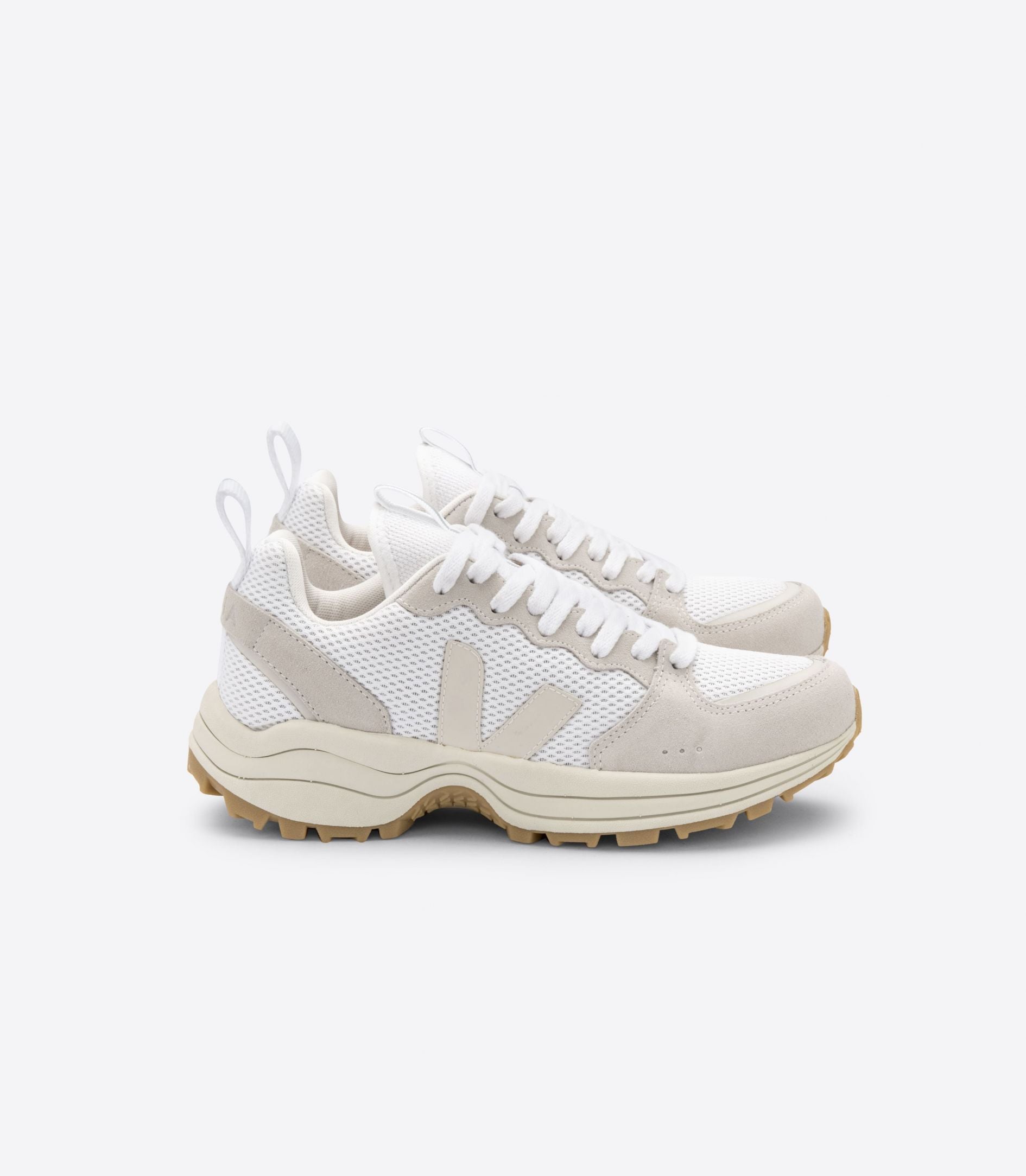 VEJA | VENTURI ALVEOMESH WHITE PIERRE NATURAL
