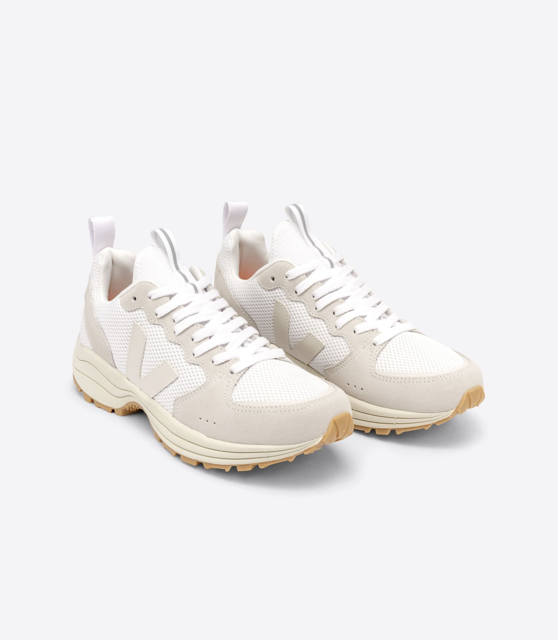 VEJA | VENTURI ALVEOMESH WHITE PIERRE NATURAL