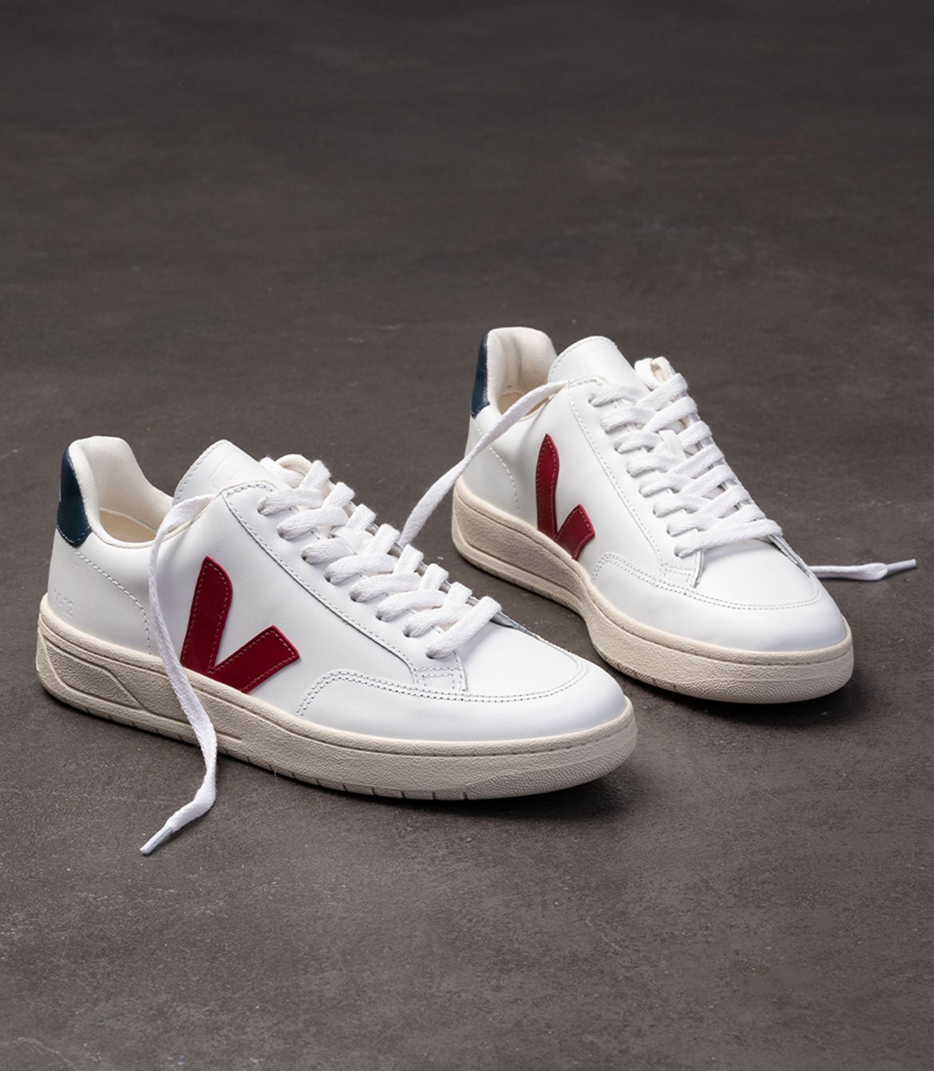 VEJA | V-12 WHITE MARSALA NAUTICO