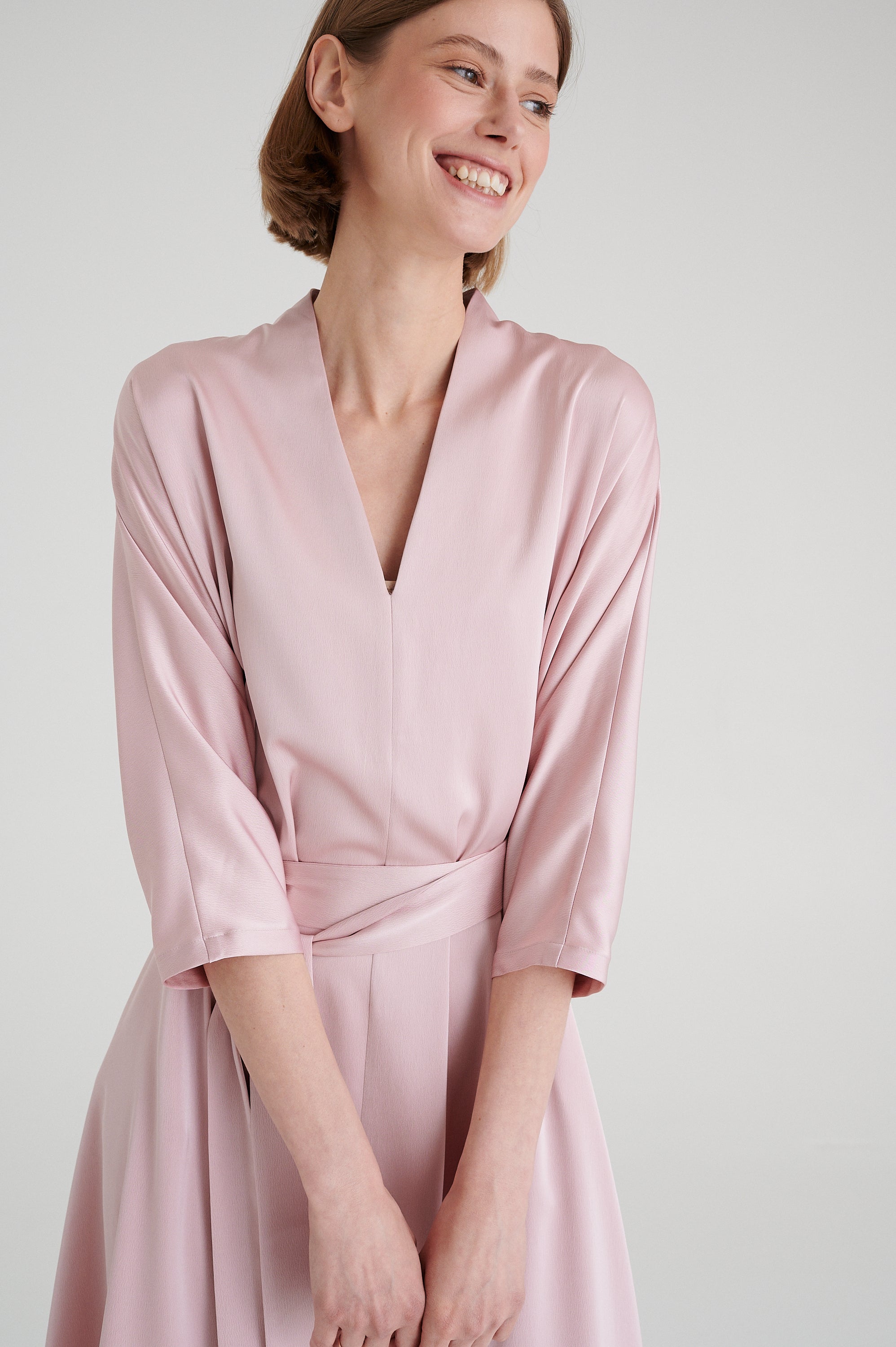 MADRESS | BABY PINK MIDI DRESS