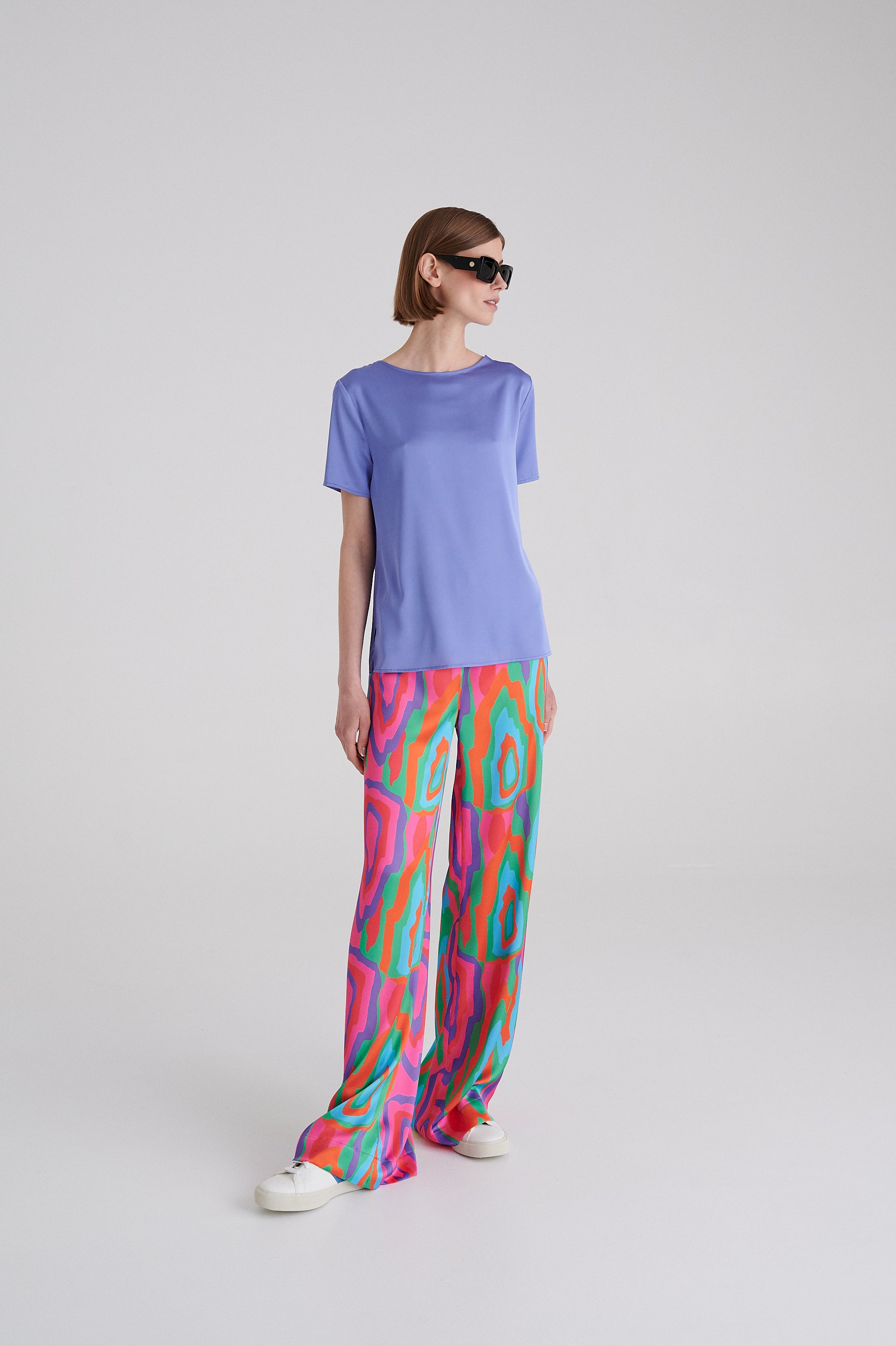 MADRESS | CORNFLOWER SHORT SLEEVE BLOUSE