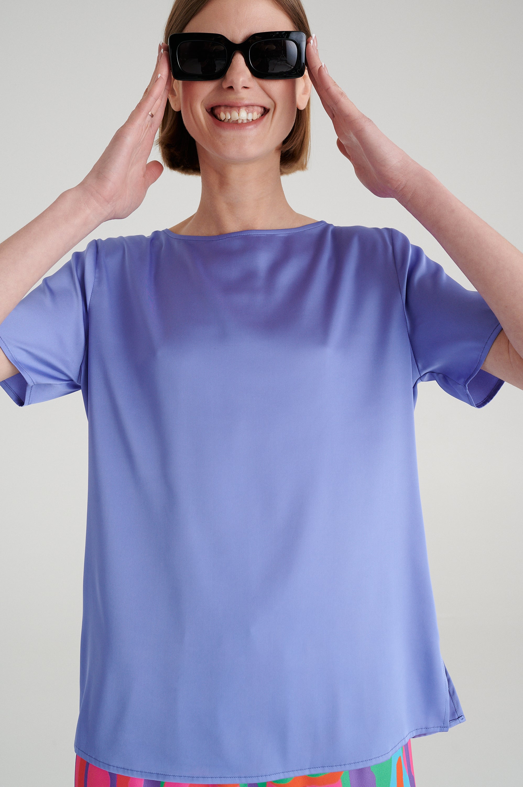 MADRESS | CORNFLOWER SHORT SLEEVE BLOUSE