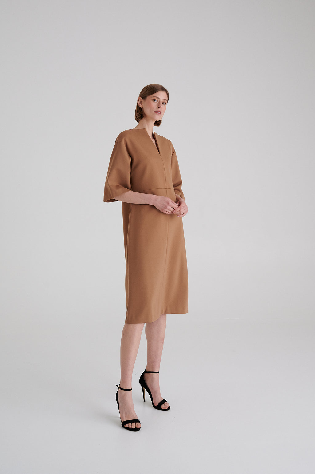MADRESS | TAN MIDI DRESS