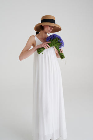 MADRESS | WHITE LONG CHIFFON DRESS
