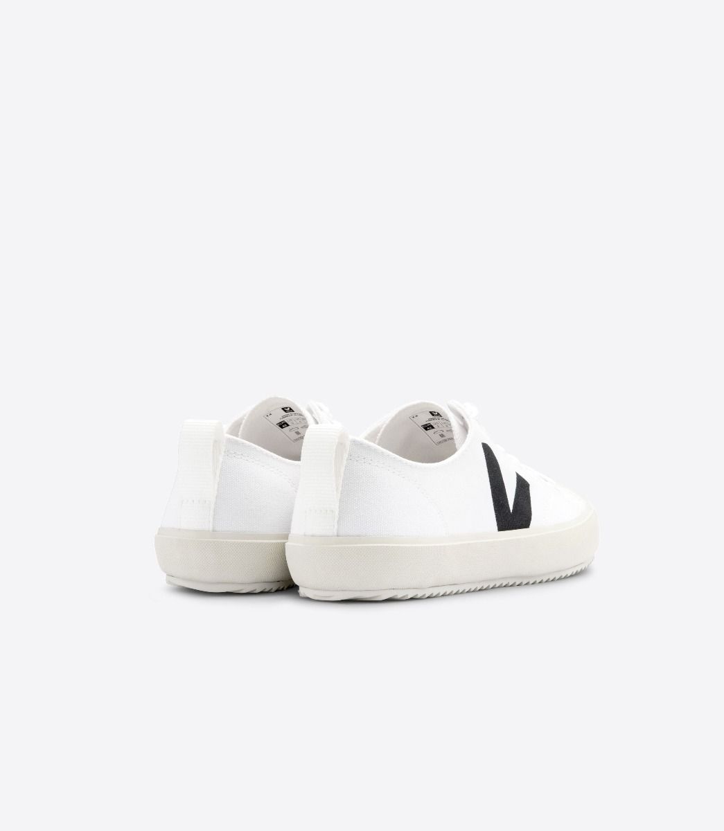 VEJA | NOVA CANVAS WHITE BLACK