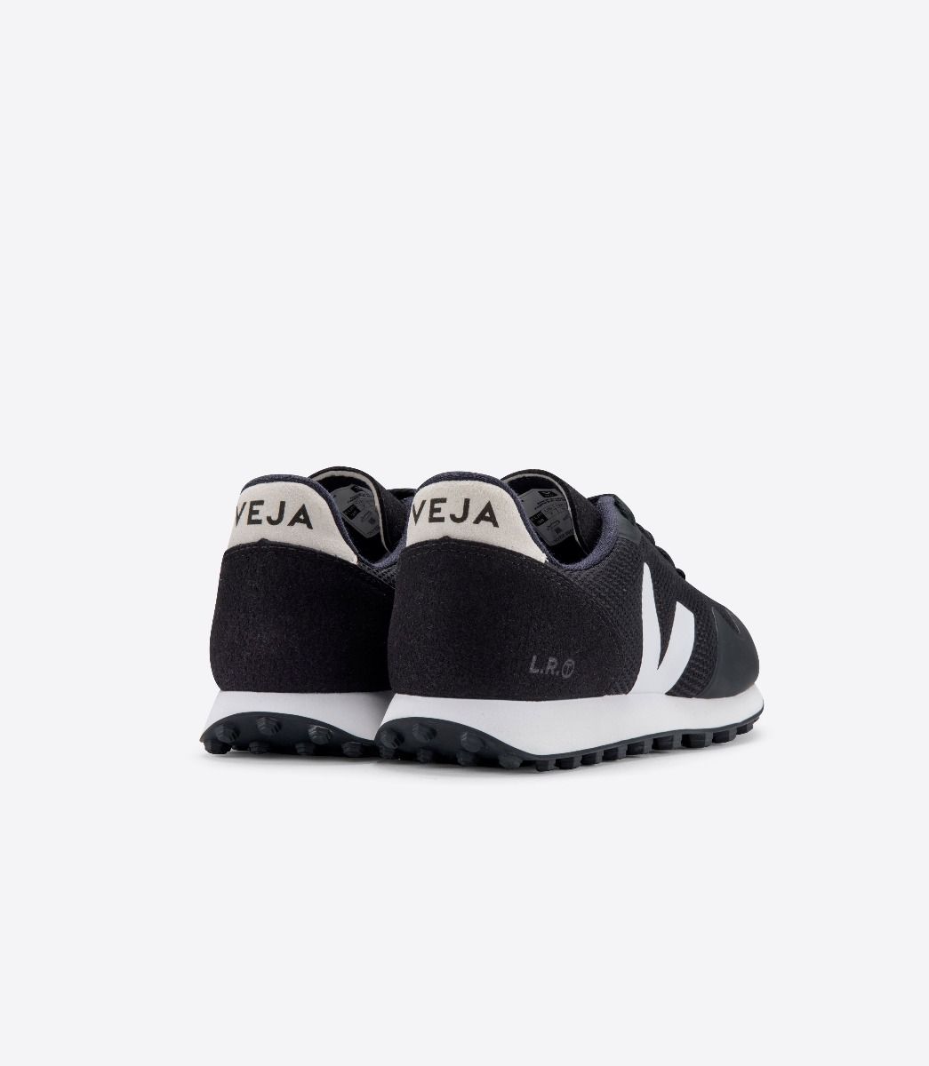 VEJA | SDU RT BLACK NATURAL
