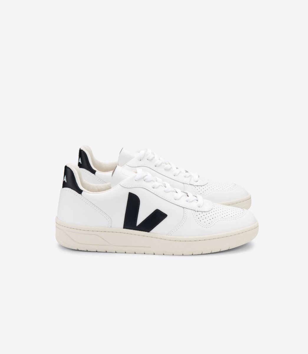 VEJA | V-10 LEATHER WHITE BLACK