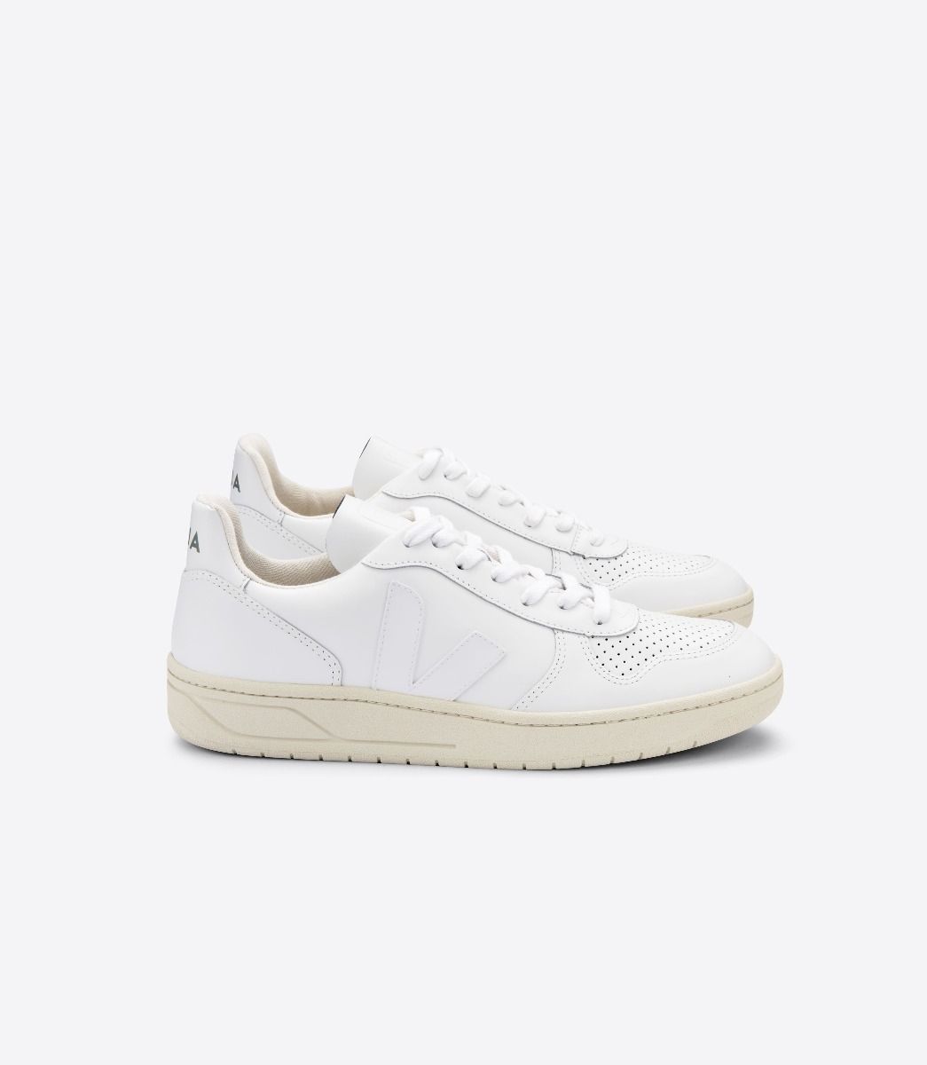 VEJA | V-10 EXTRA WHITE
