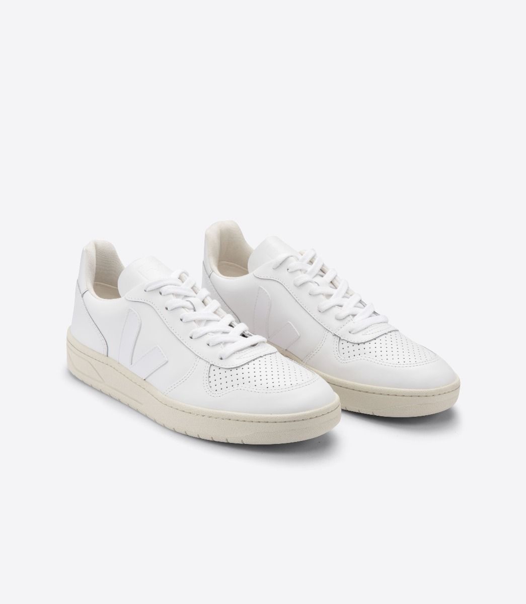 VEJA | V-10 EXTRA WHITE