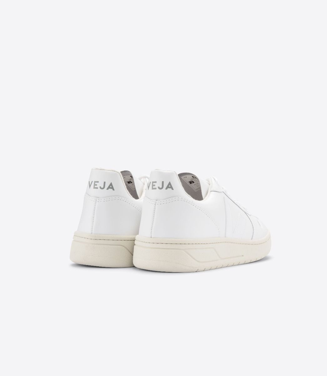 VEJA | V-10 EXTRA WHITE
